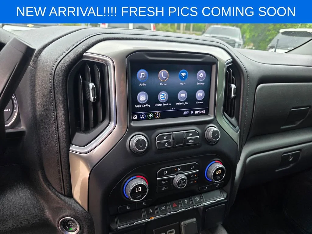 Used 2022 Summit White Chevrolet RST image 11