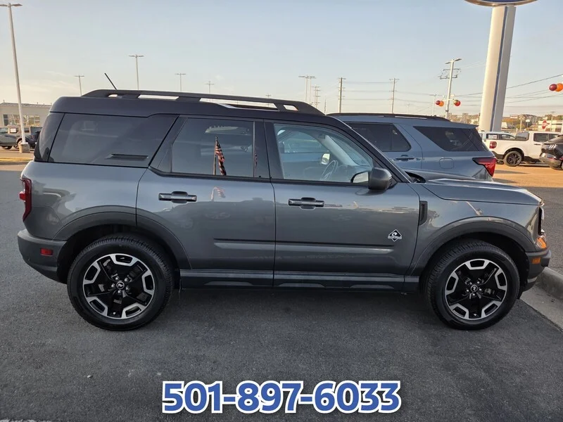 Used 2022 Gray Metallic FORD OUTER BANKS image 4