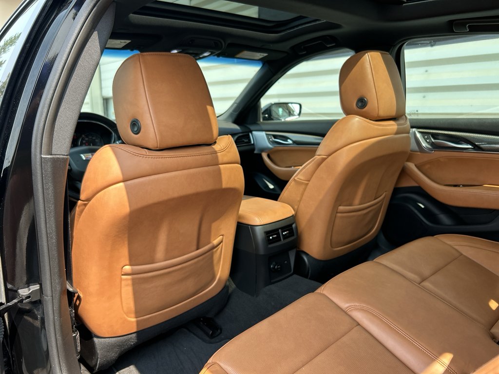Used 2020 Black Raven Cadillac Sport image 13