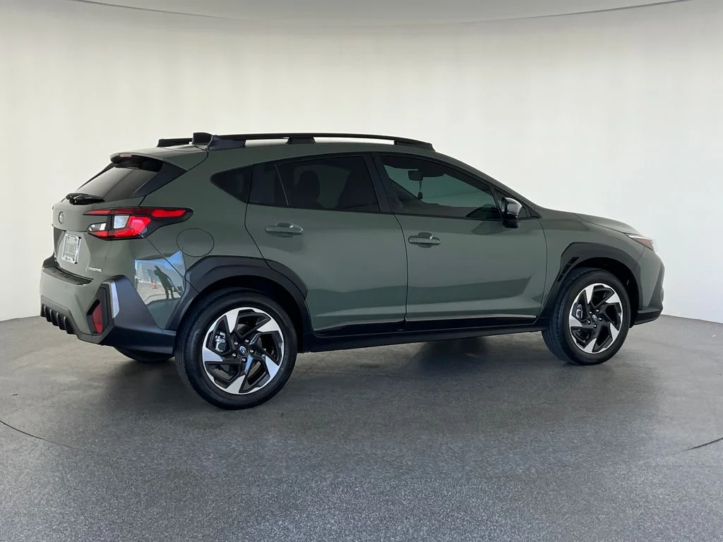 Used 2025 Green Subaru Limited image 3