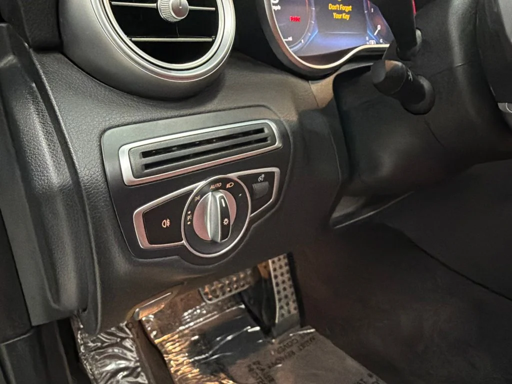 Certified Used 2023 Gray Mercedes-Benz C 300 image 30