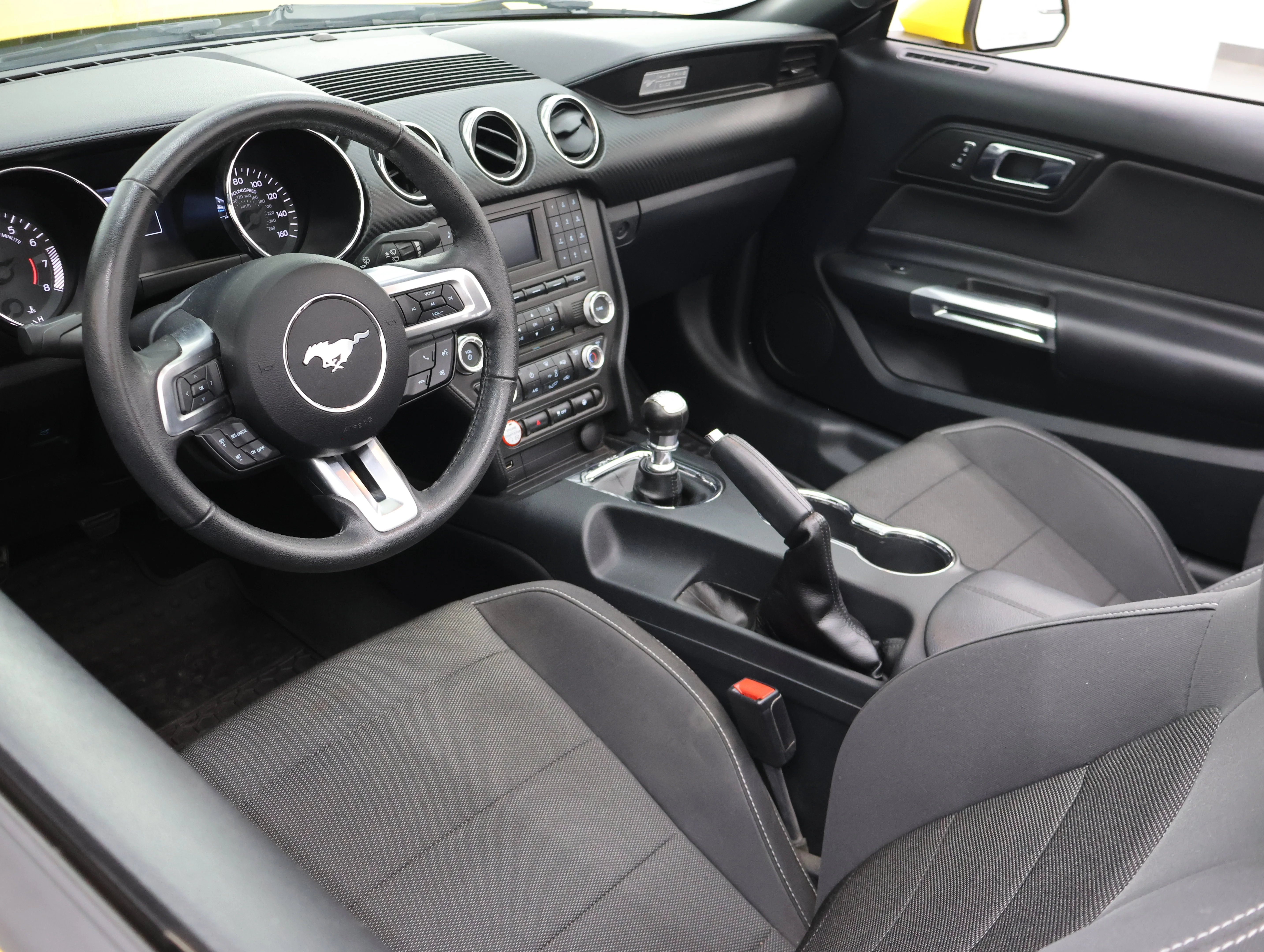 Used 2016 Triple Yellow Tri-Coat Ford V6 image 49