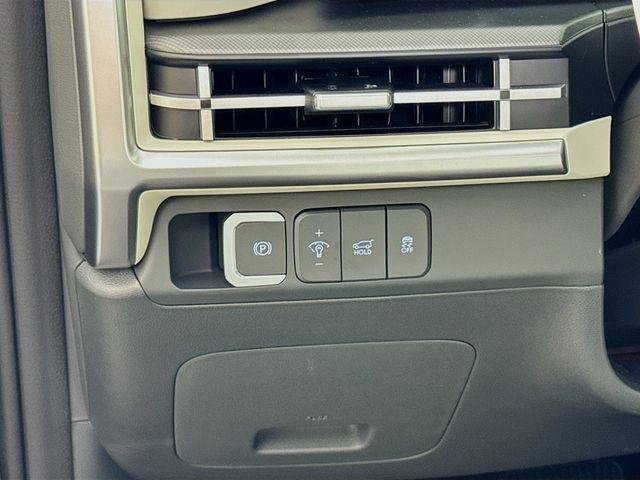New 2026 Gray Hyundai SE image 13