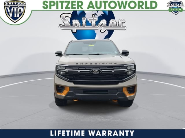 New 2026 Gray Ford Tremor image 3