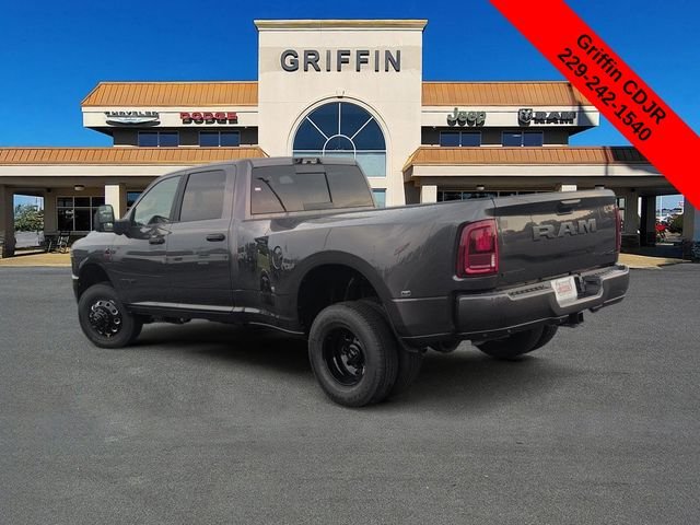 New 2026 Granite Crystal Metallic Clearcoat RAM Big Horn image 9
