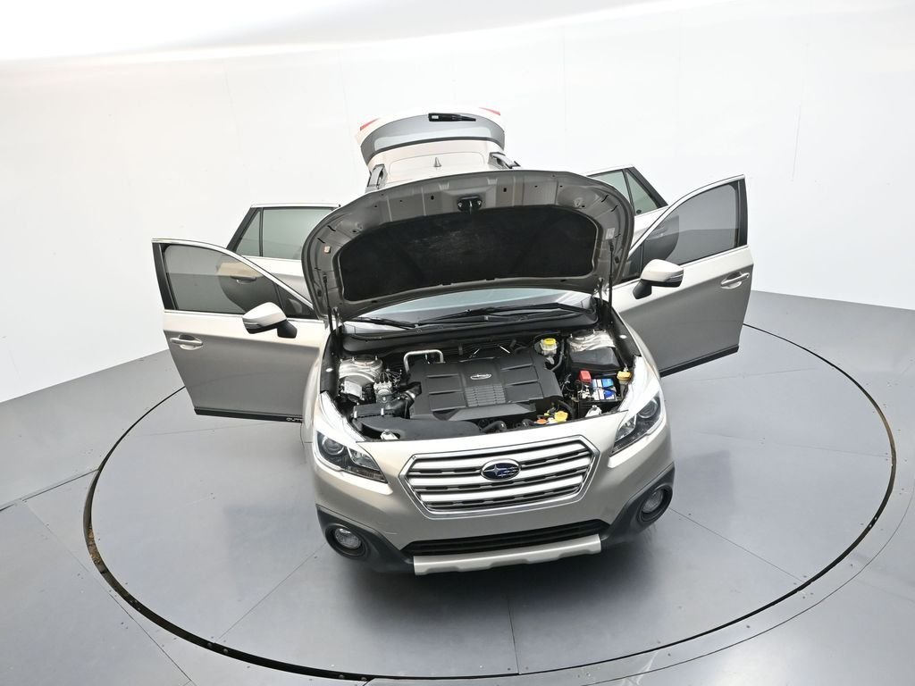 Used 2017 Gray Subaru 3.6R image 33