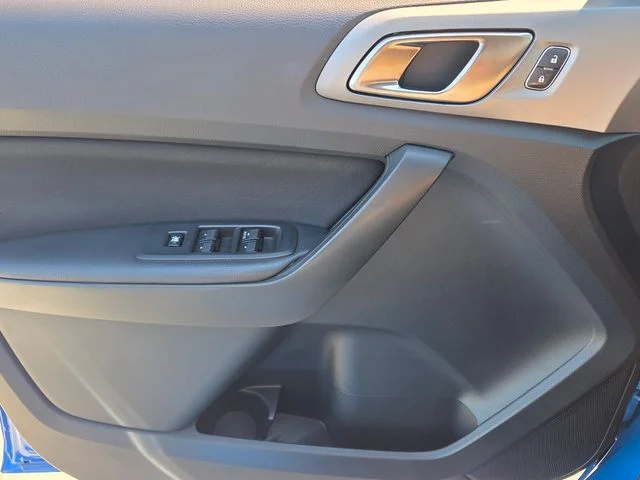Used 2021 Blue Ford XLT image 29