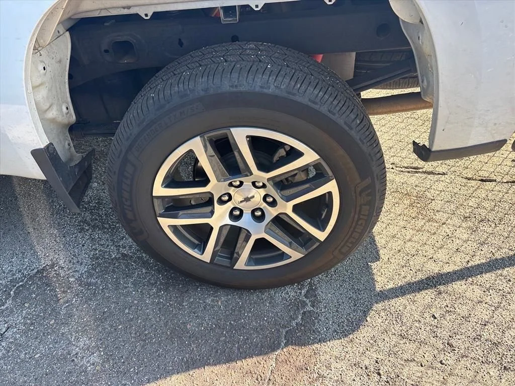 Used 2020 SUMMIT WHITE Chevrolet Custom Trail Boss image 13