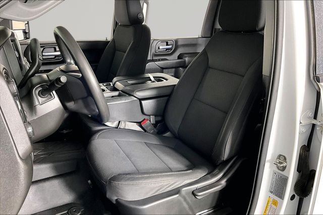 Used 2023 White Chevrolet Custom image 20