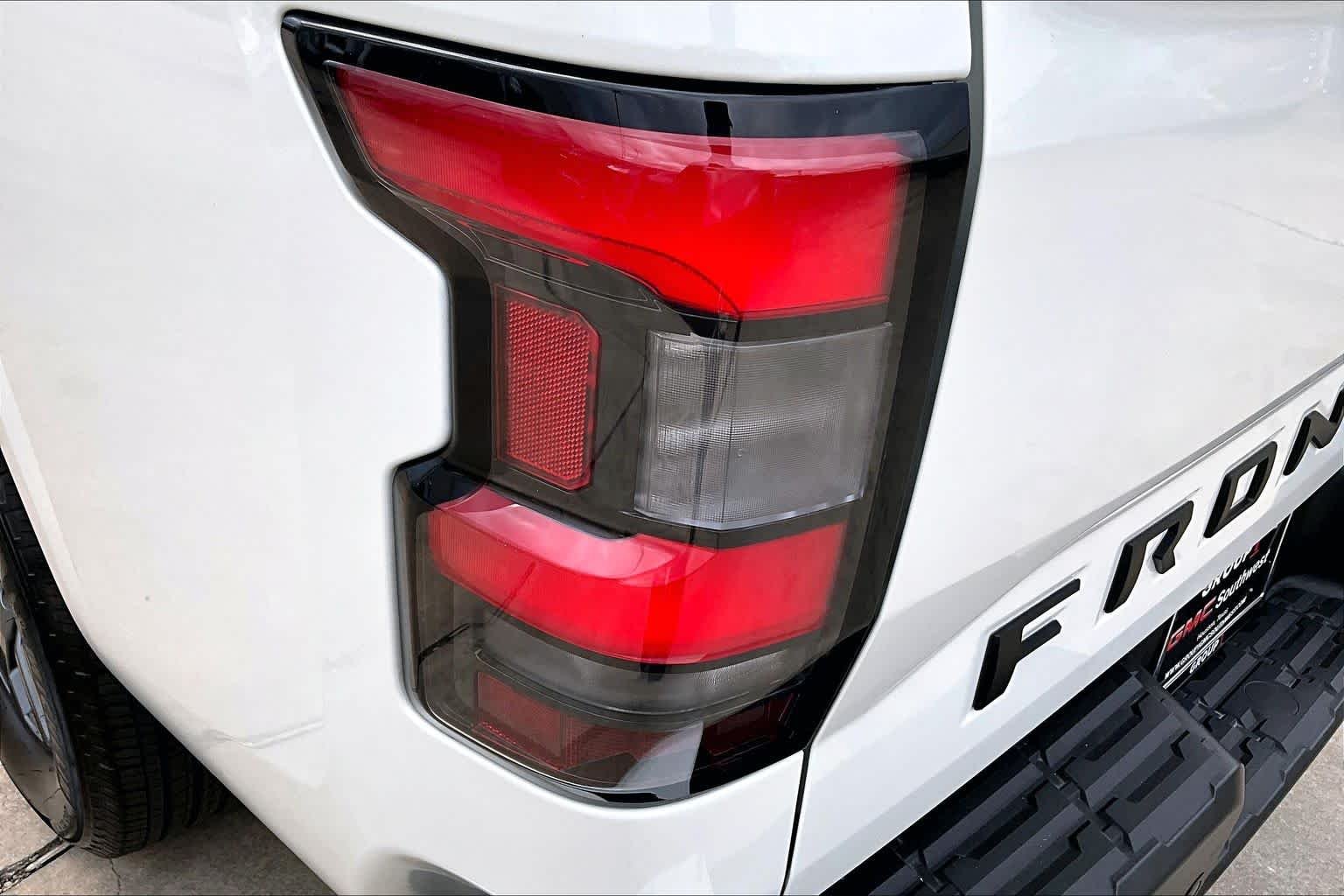 Used 2025 Glacier White Nissan SV image 26