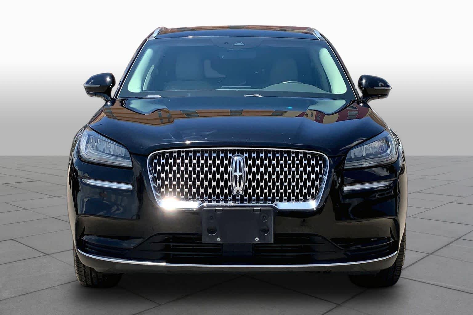 Used 2022 Infinite Black Metallic Clearcoat Lincoln Reserve image 4