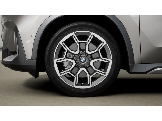 New 2027 Space Silver Metallic BMW xDrive28i image 7
