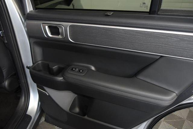 New 2027 Silver Hyundai Limited AWD image 83
