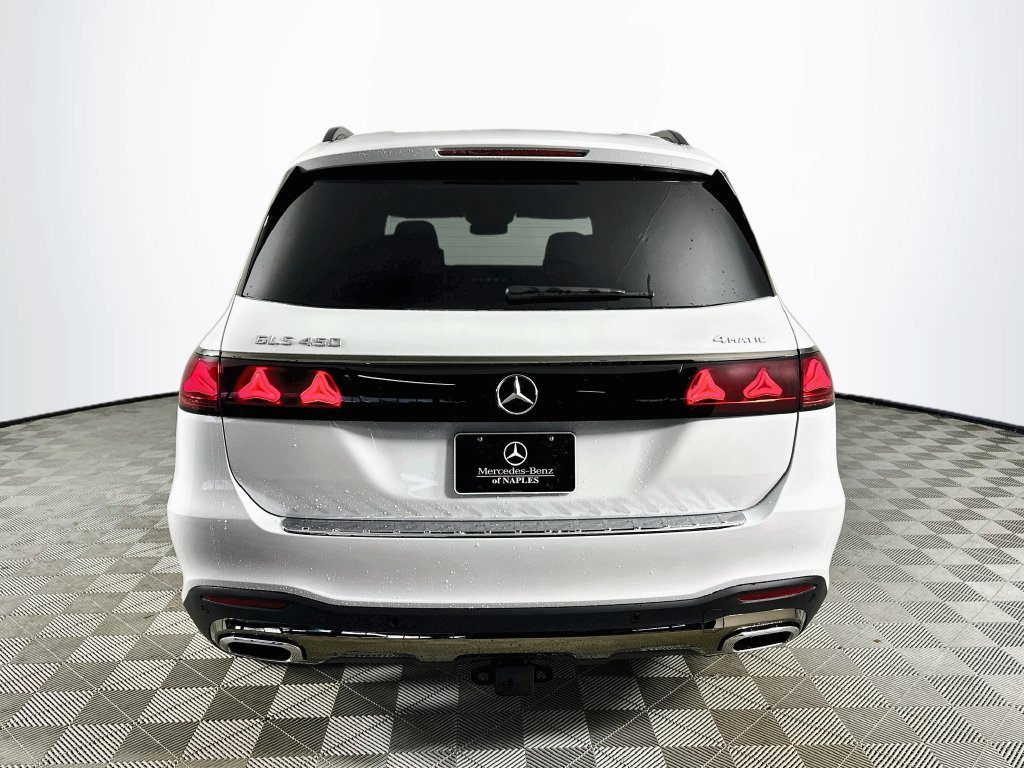 New 2027 MANUFAKTUR Moonlight White Metallic Mercedes-Benz GLS 450 image 41