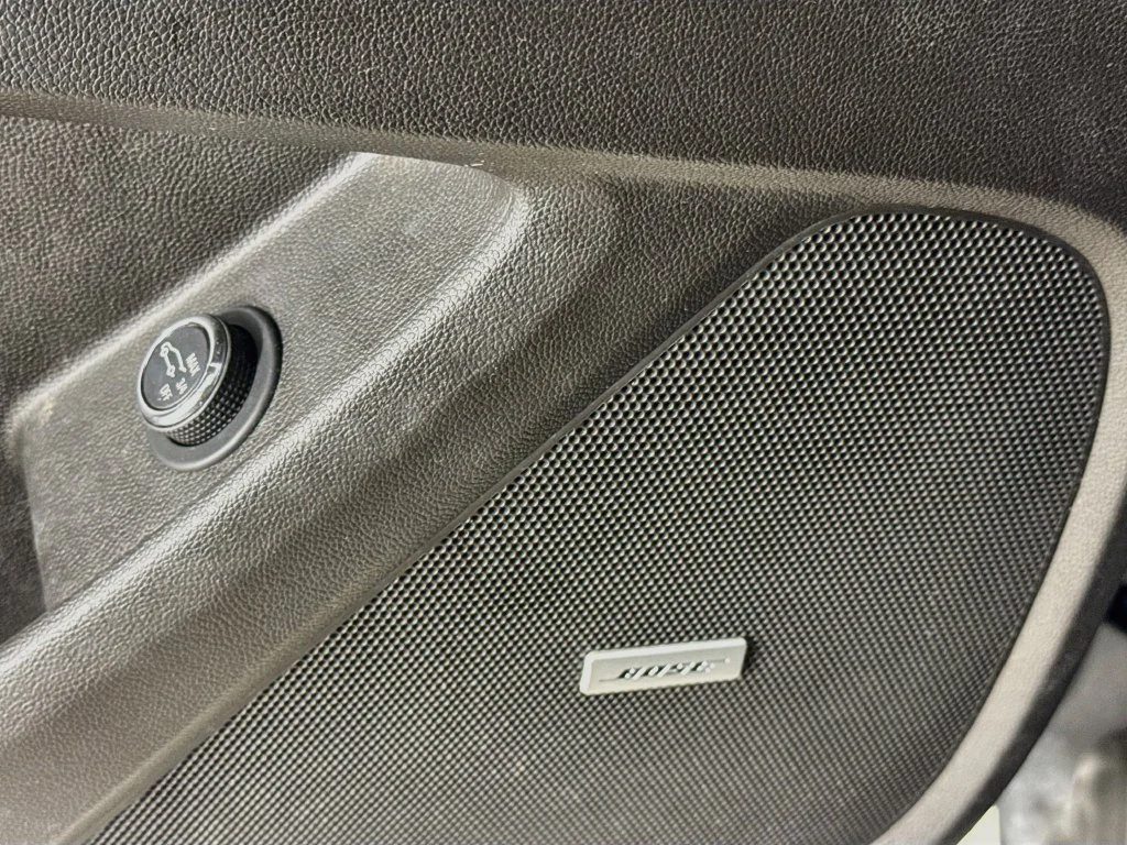 Used 2019 Mosaic Black Metallic Chevrolet 3LT image 23