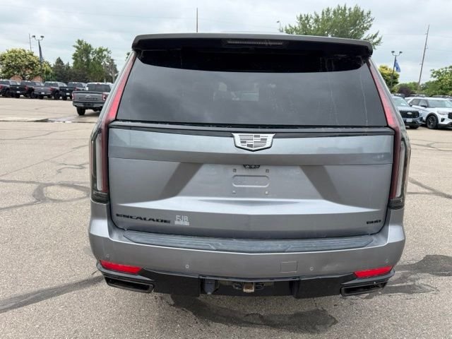 Used 2021 Gray Cadillac Sport image 9