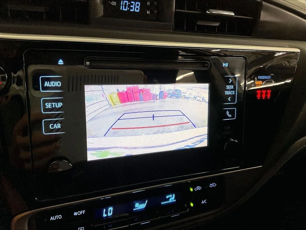 Used 2019 White Toyota SE image 25