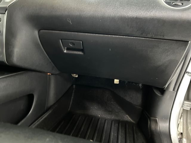 Used 2020 Silver Nissan SL image 24