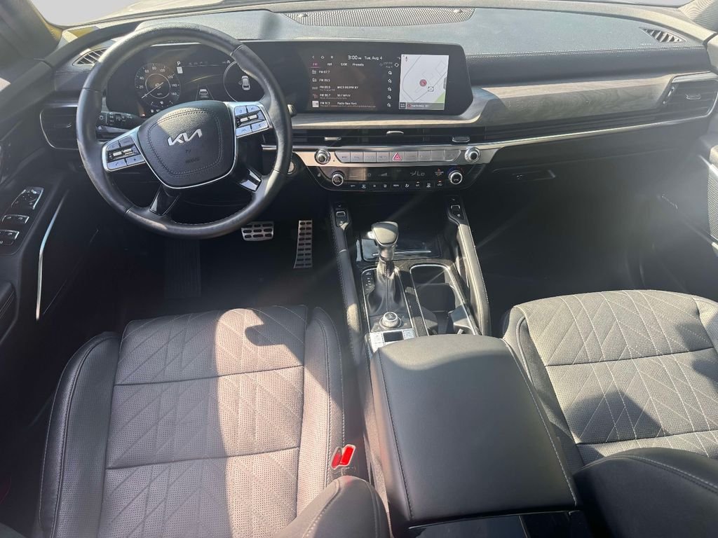 Used 2024 Gray Kia SX X-Line image 12