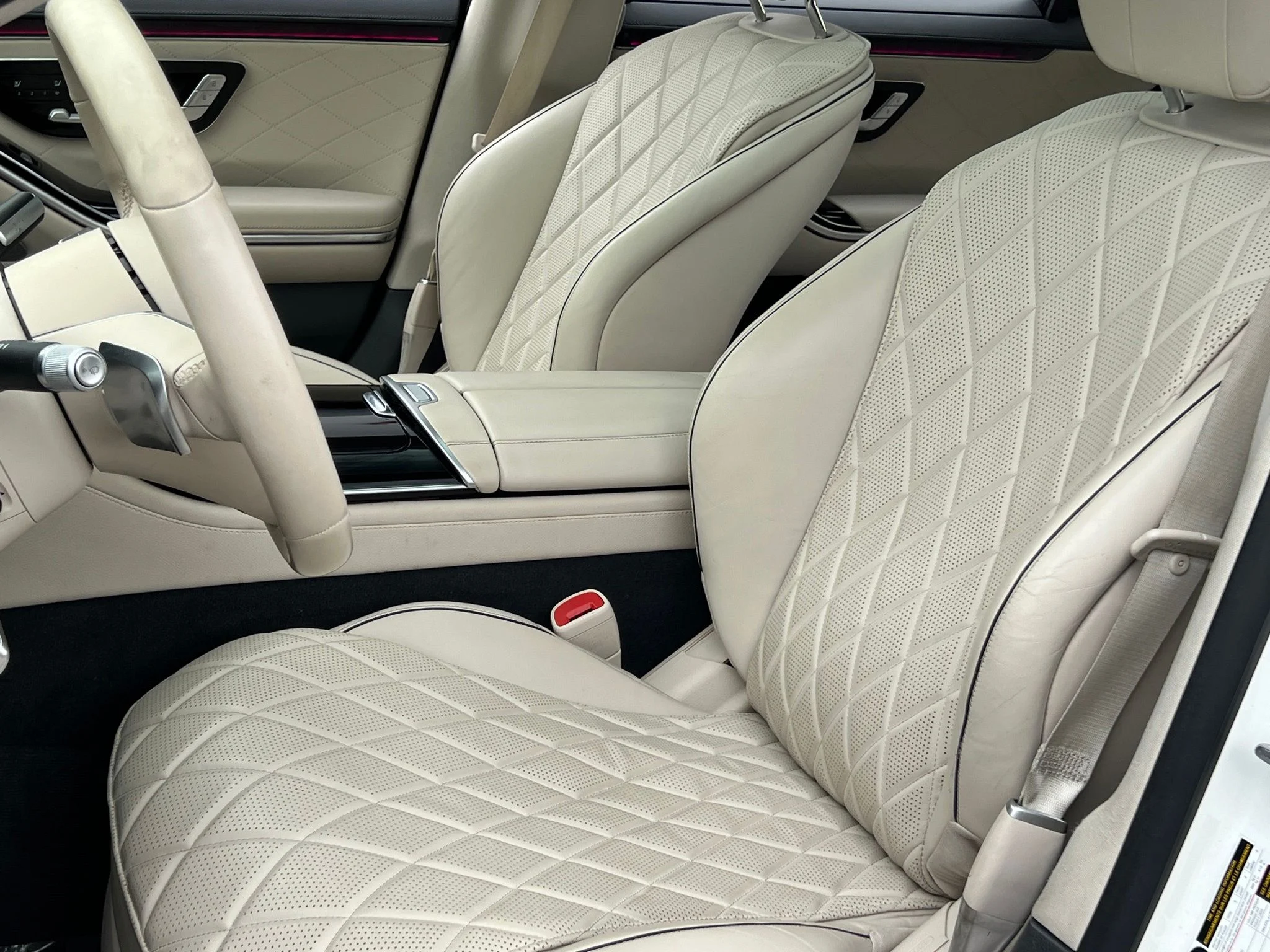 Used 2021 White Mercedes-Benz S 580 image 25