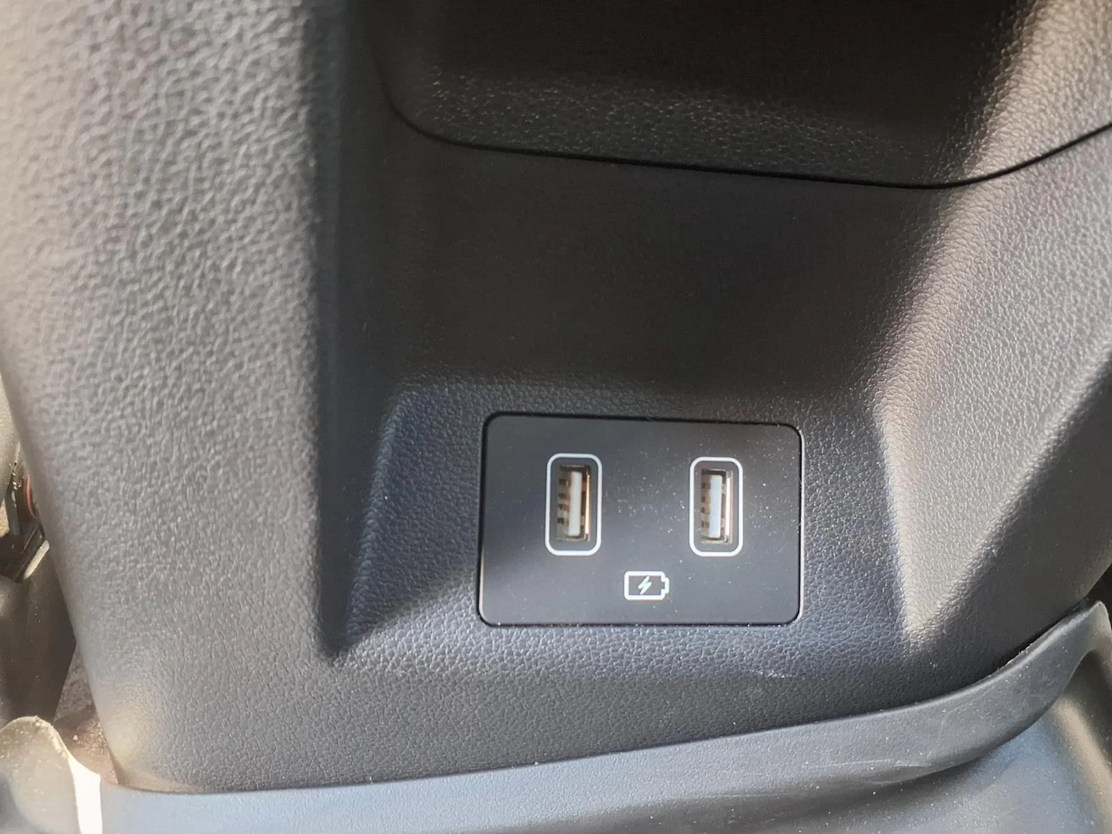 2023 Hyundai Santa Cruz Limited - Photo 24