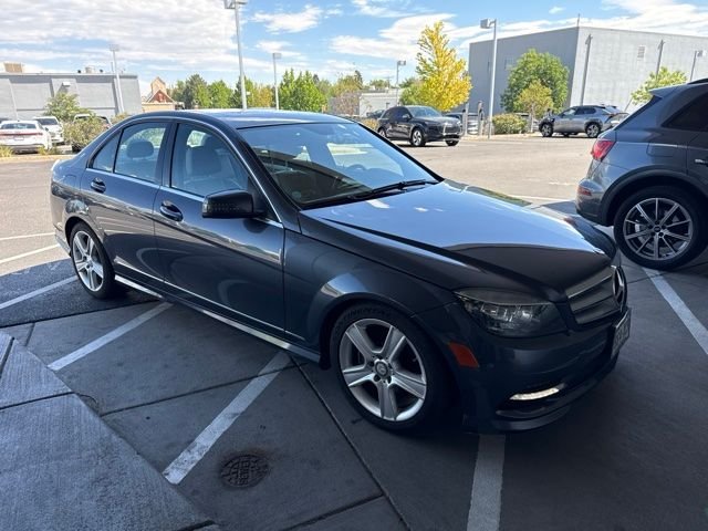 Used 2011 Silver Mercedes-Benz C 300 image 4
