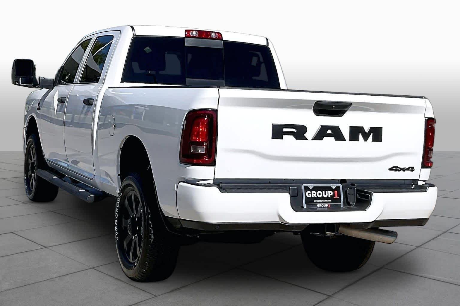 Certified Used 2026 Bright White Clearcoat Ram Black Express image 12