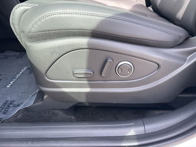New 2026 White Hyundai SEL AWD image 13