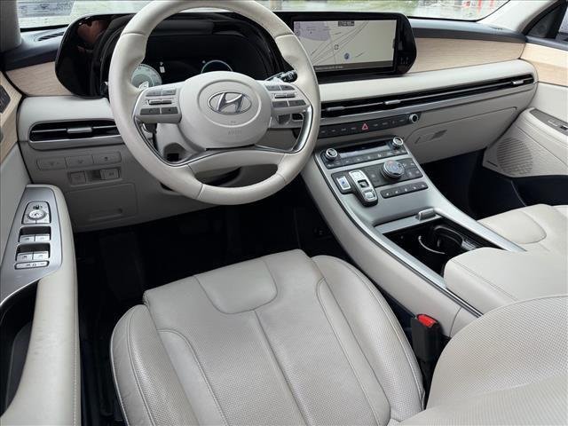 Used 2023 Hyper White Hyundai Limited image 9