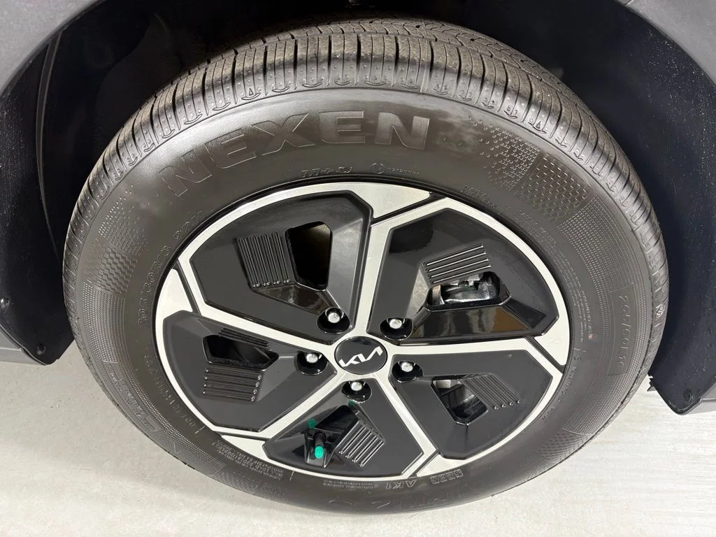 New 2026 Gray Kia EX image 10