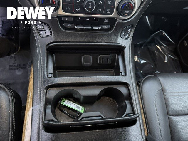 Used 2016 Onyx Black GMC Denali image 32