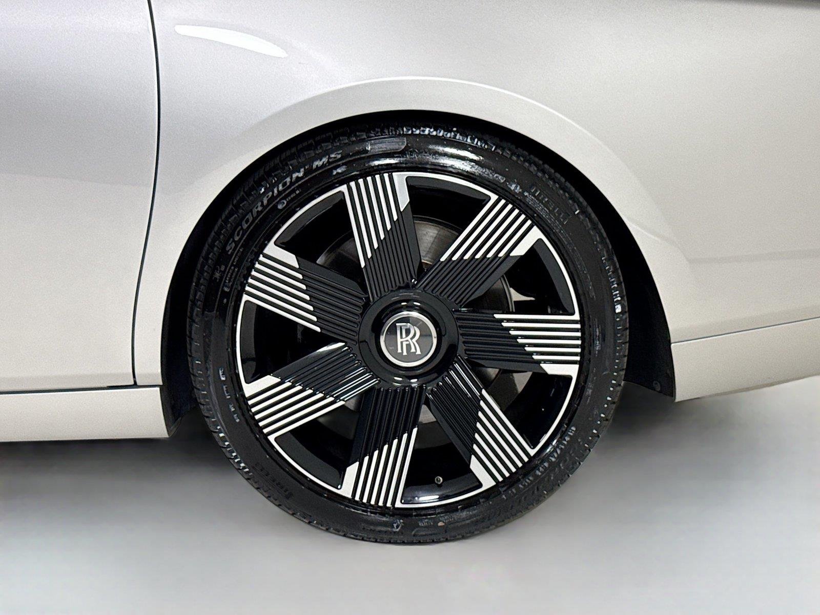 Used 2023 Jubilee Silver Rolls-Royce  image 51