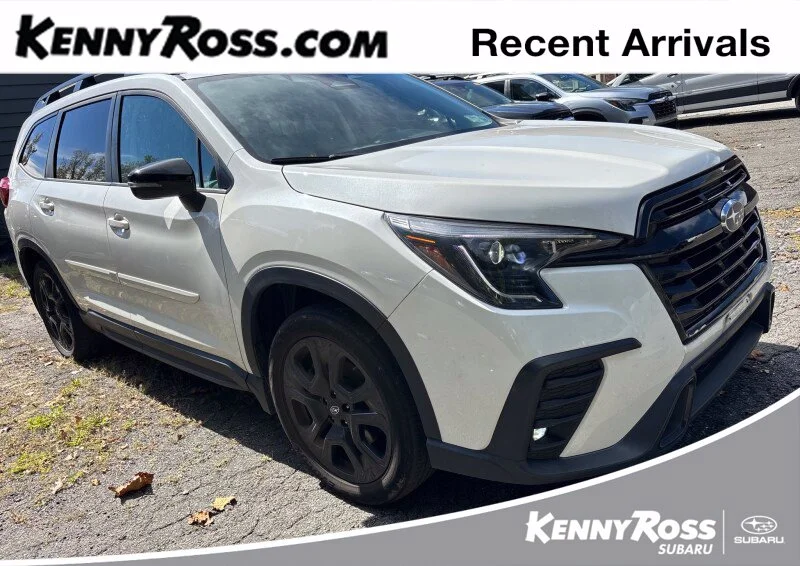 Used 2023 White Subaru Onyx Edition image 1
