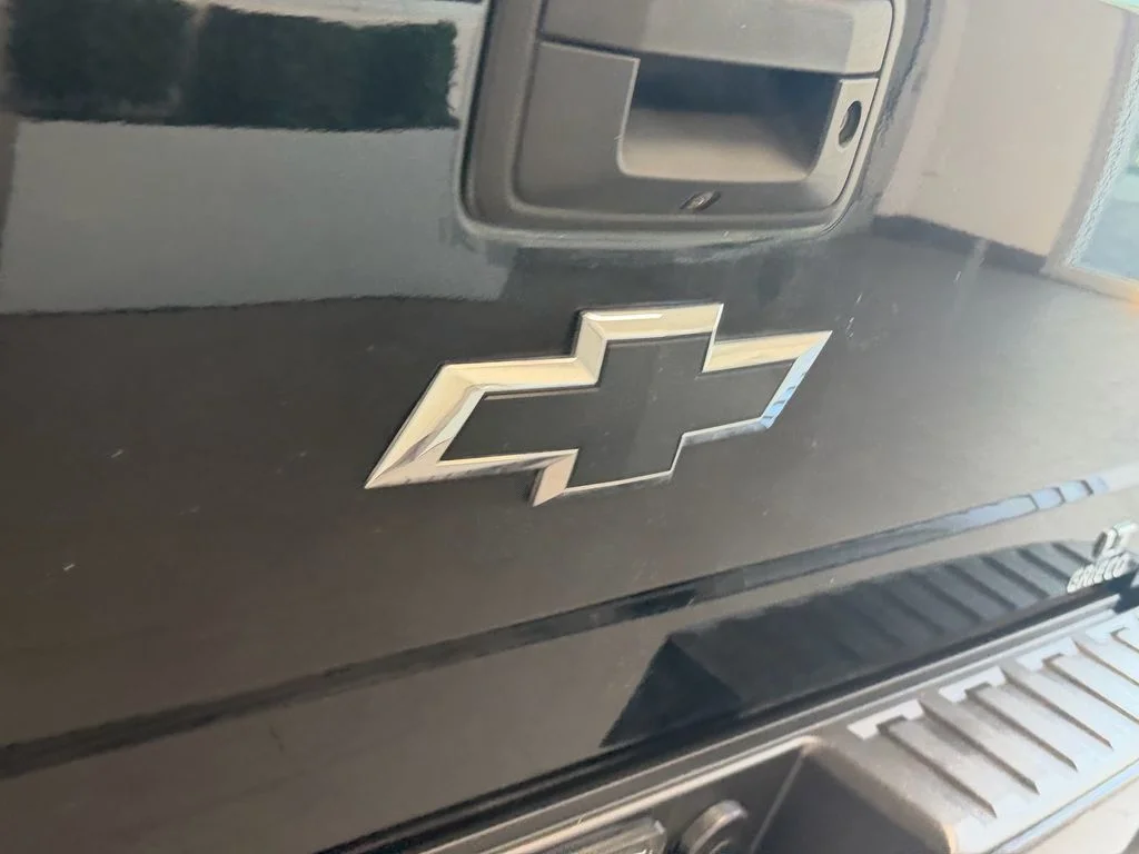 Used 2015 Black Chevrolet LT image 13
