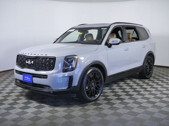 Certified Used 2022 Gray Kia SX image 5