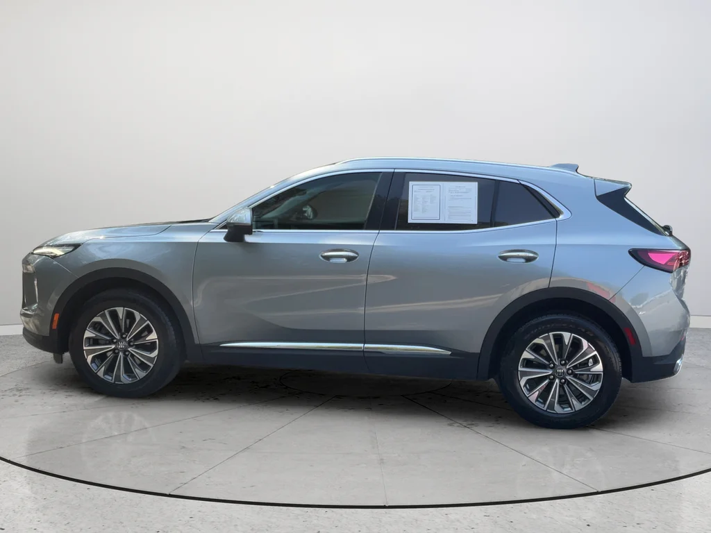 Used 2024 Gray Buick Preferred image 10