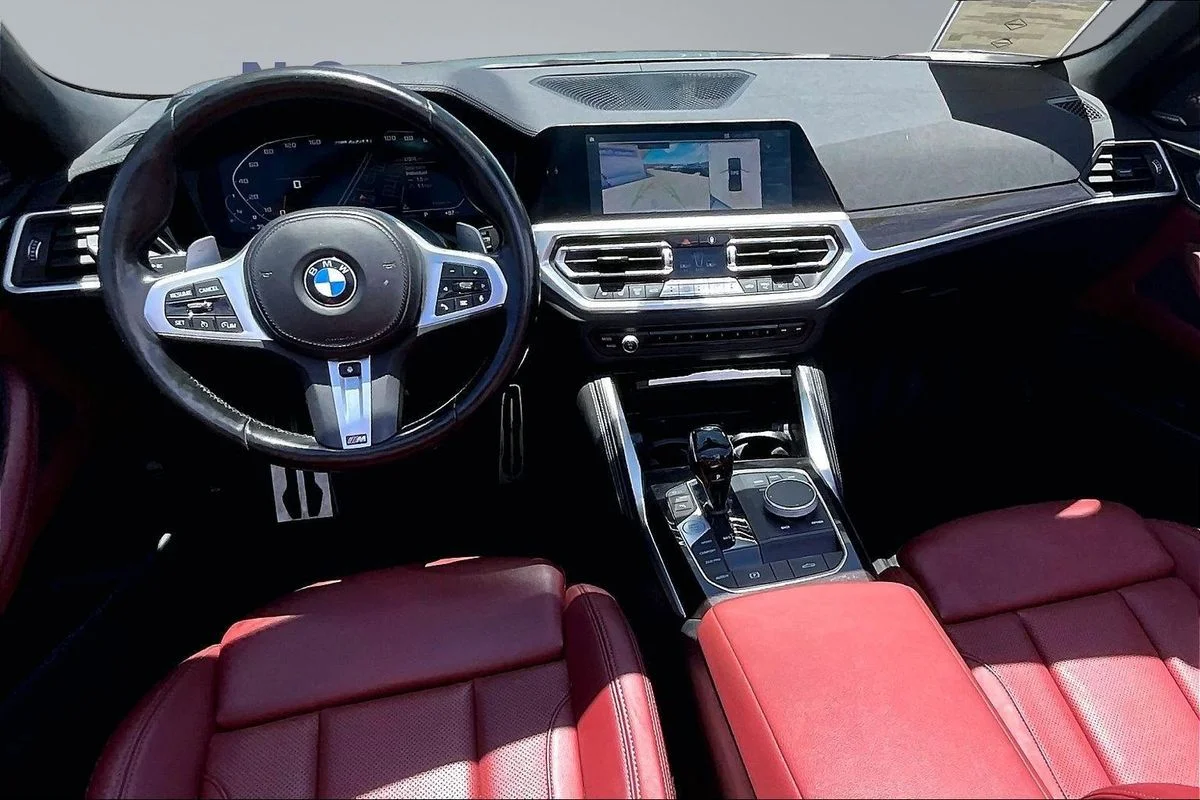 Used 2022  BMW xDrive image 7