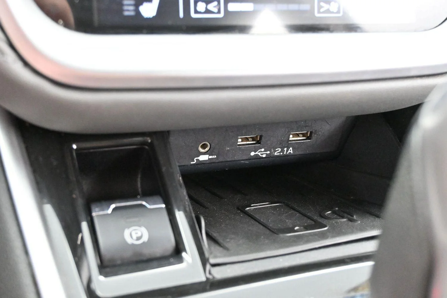 Used 2021 Crystal Black Silica Subaru Onyx Edition XT image 24
