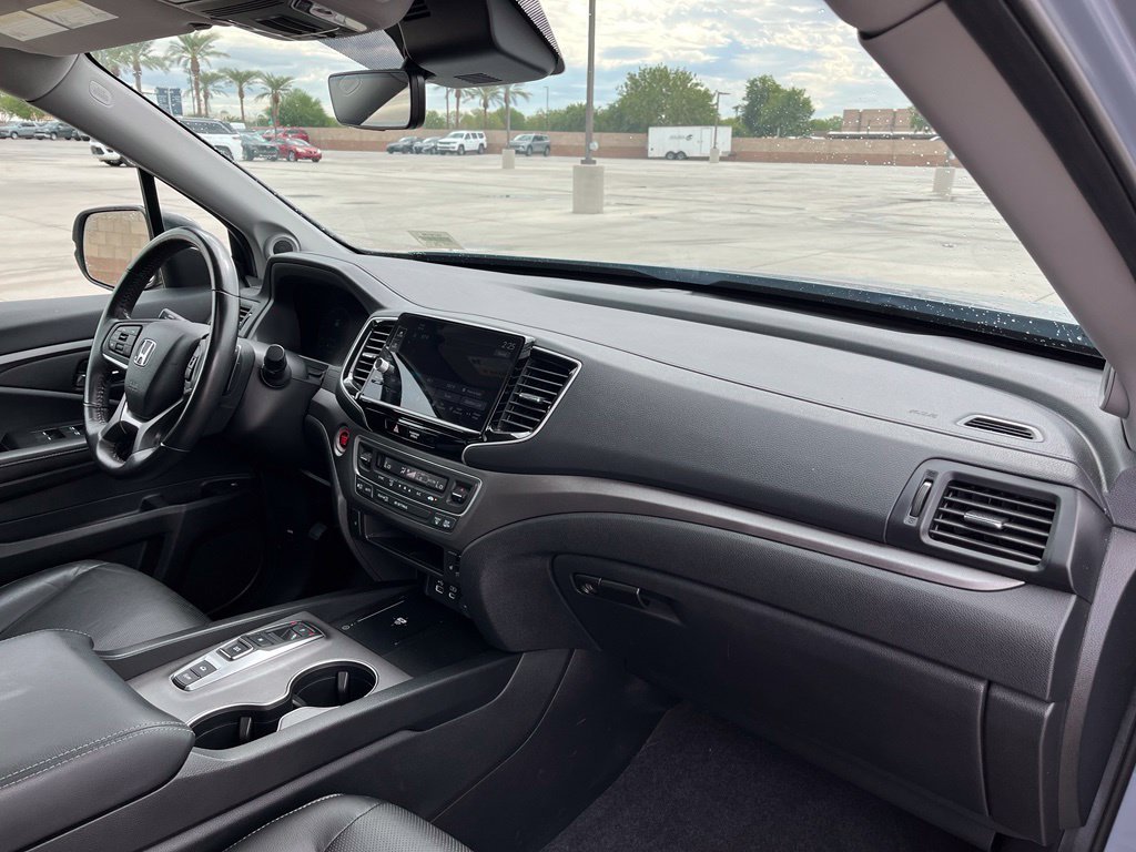Used 2024 Gray Honda RTL image 14