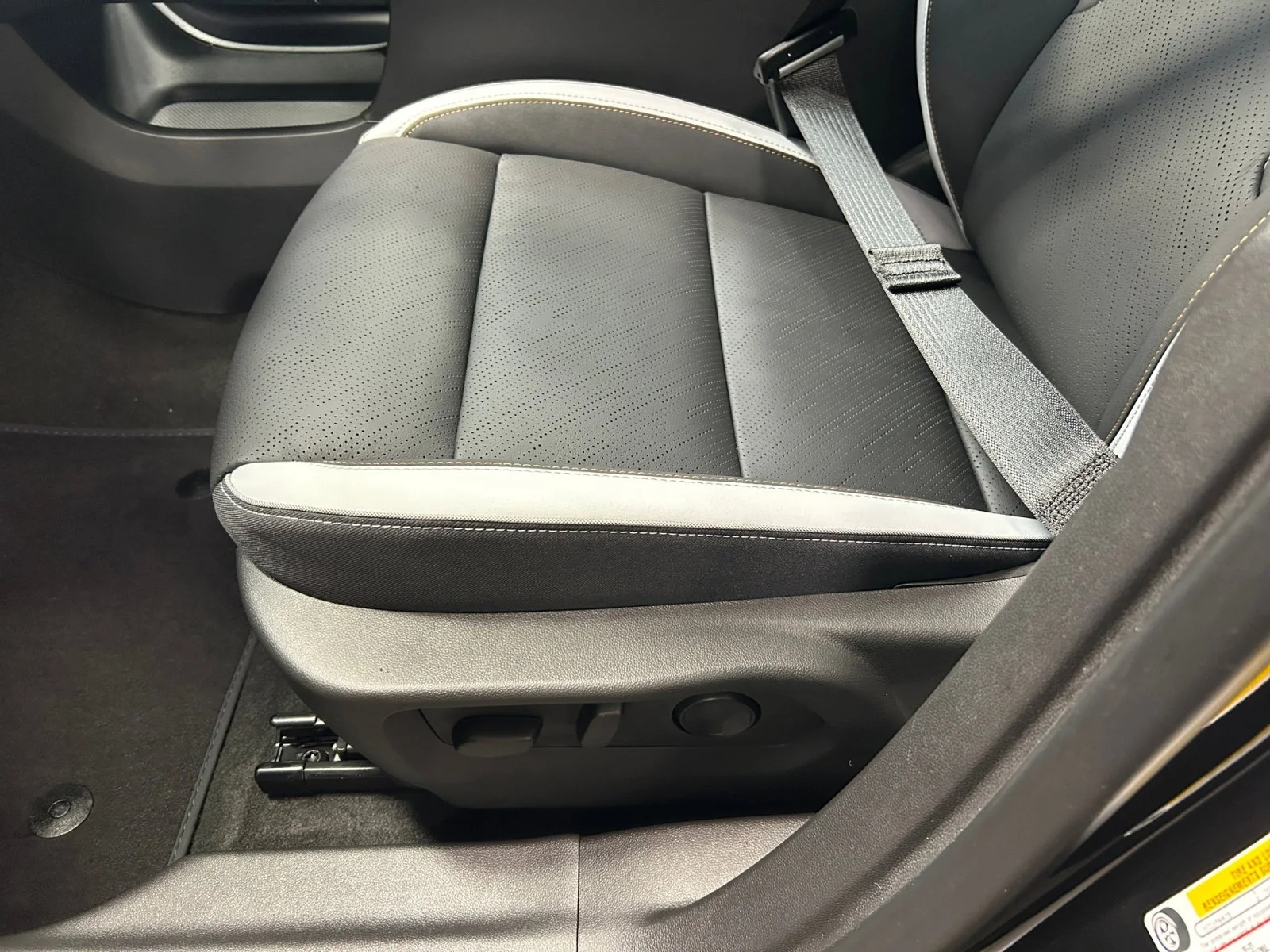 New 2026 Ebony Twilight Metallic Buick Sport Touring AWD image 15