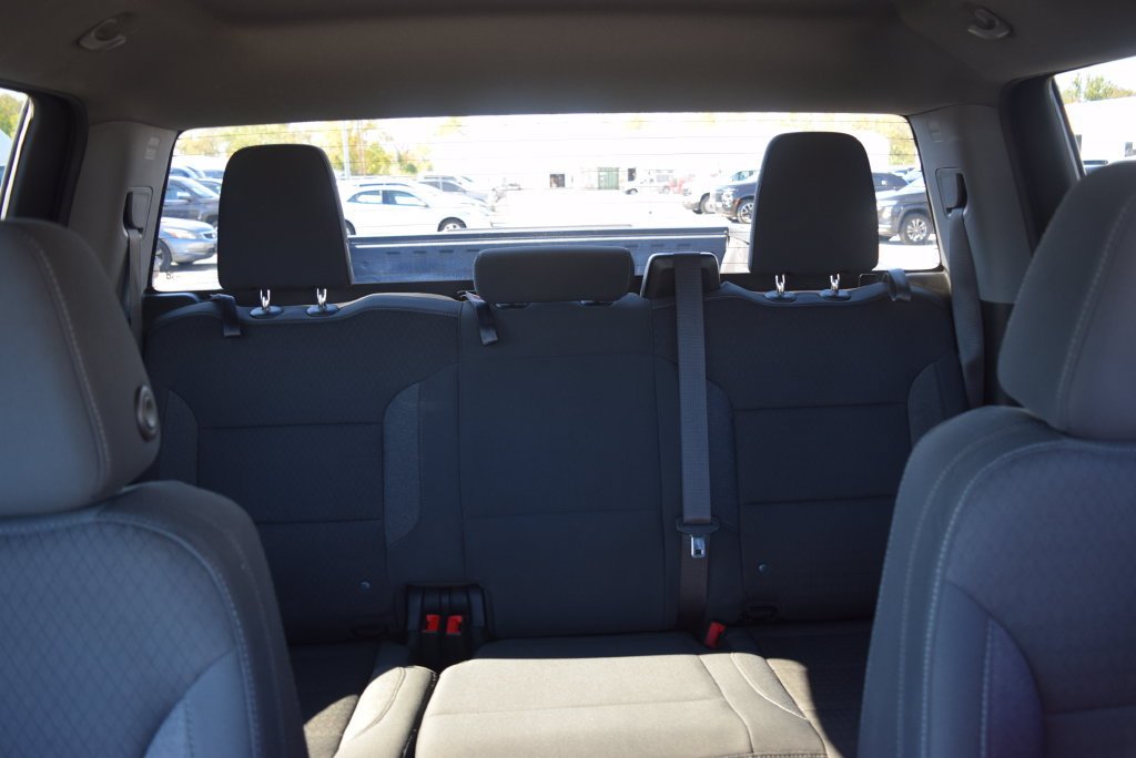 Used 2023 BLACK Chevrolet LT image 30
