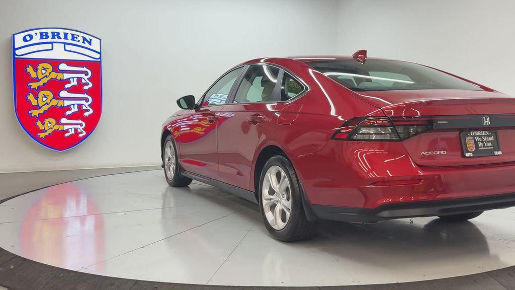 2025 Honda Accord LX - Photo 6