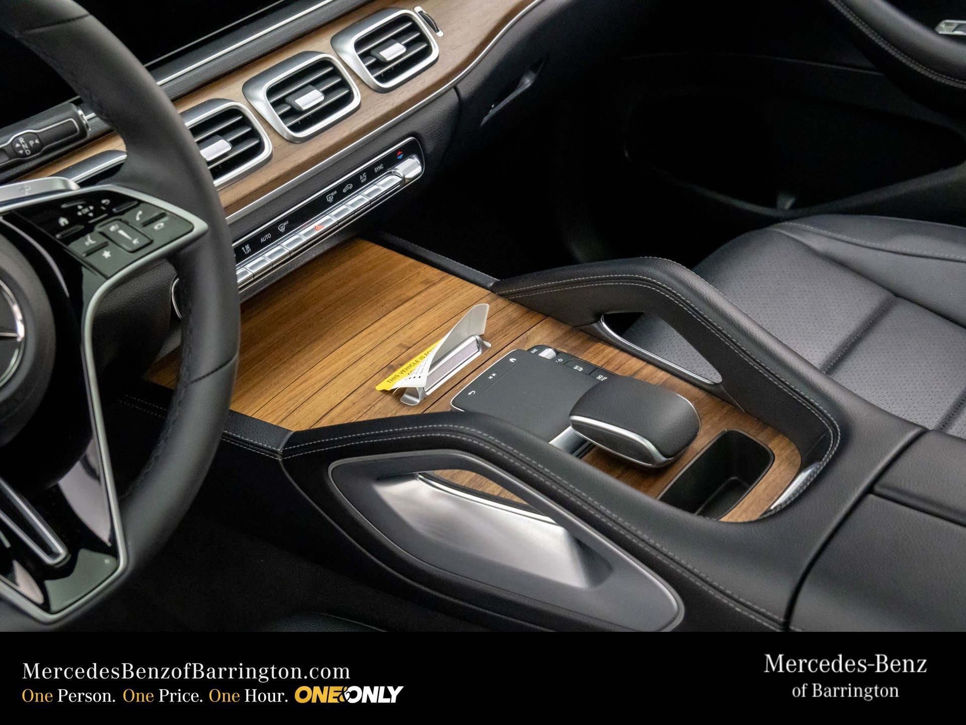 New 2026 Obsidian Black Metallic Mercedes-Benz GLE 350 image 53