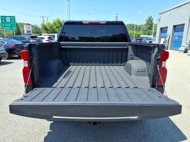 Used 2023 Black Chevrolet Custom image 10