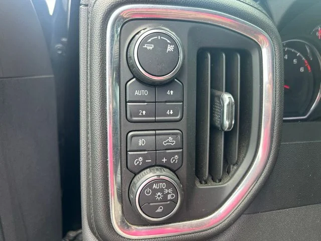 Used 2019 Black Chevrolet LTZ image 16