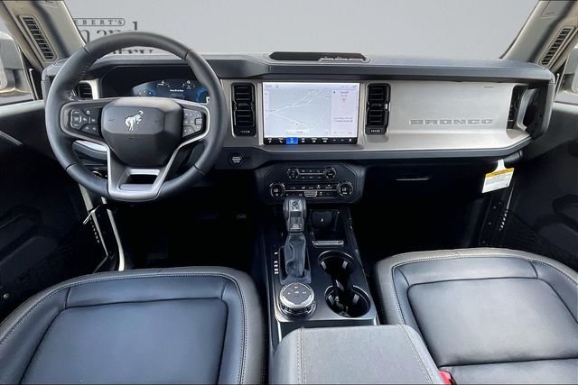 New 2026 Shadow Black Ford Outer Banks® image 5