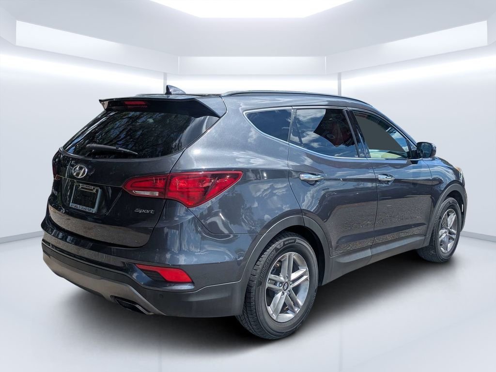 Used 2018 Gray Hyundai 2.4 image 3