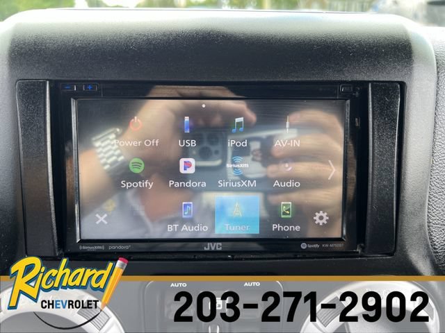 Used 2016 Green Jeep Rubicon Hard Rock image 13