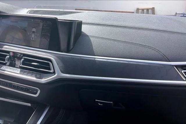 2022 BMW X7 40i - Photo 15
