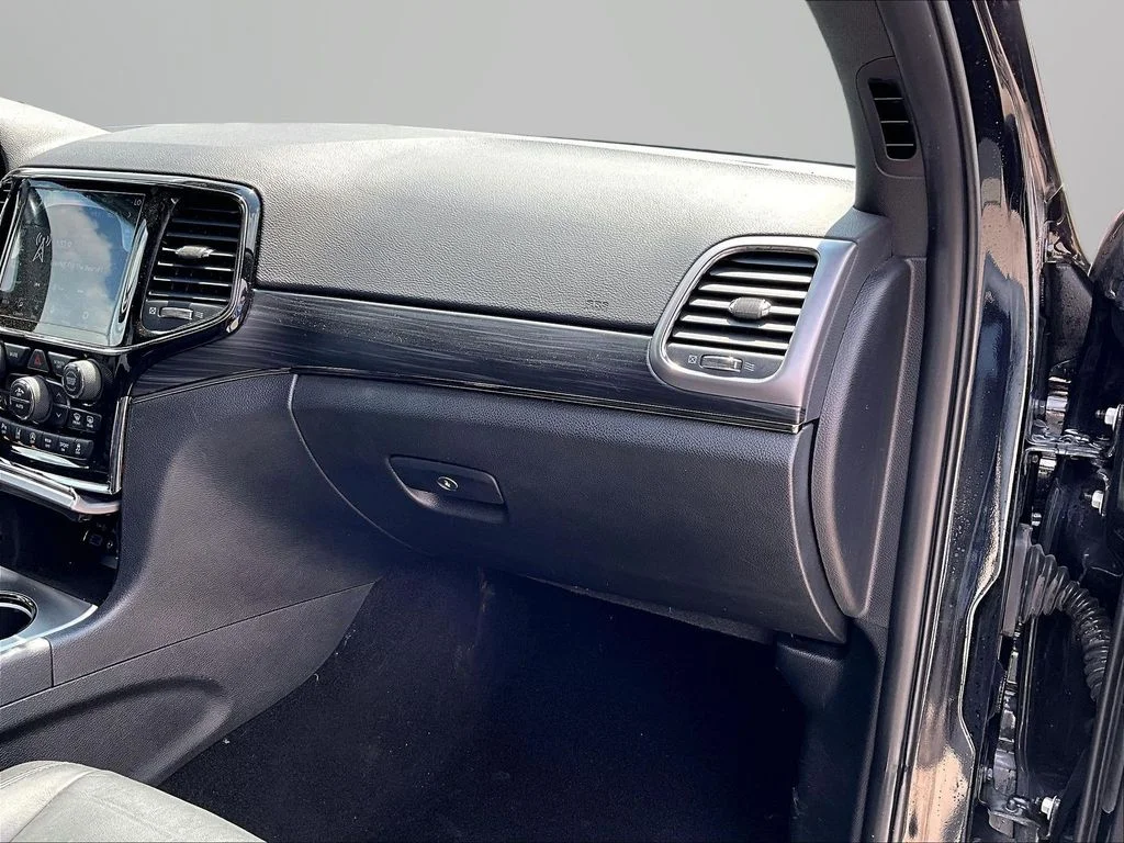Used 2020 Black Jeep Limited X image 17